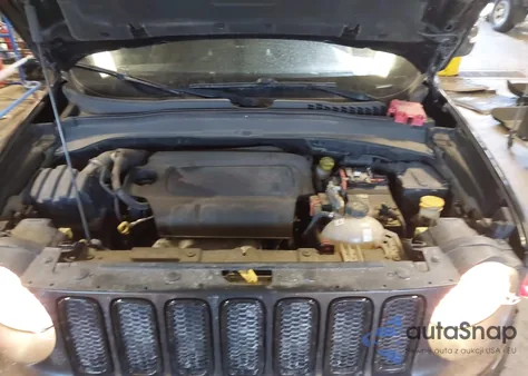 2018 Jeep Renegade Altitude Fwd from USA, damaged, VIN ZACCJABB2JPH97037